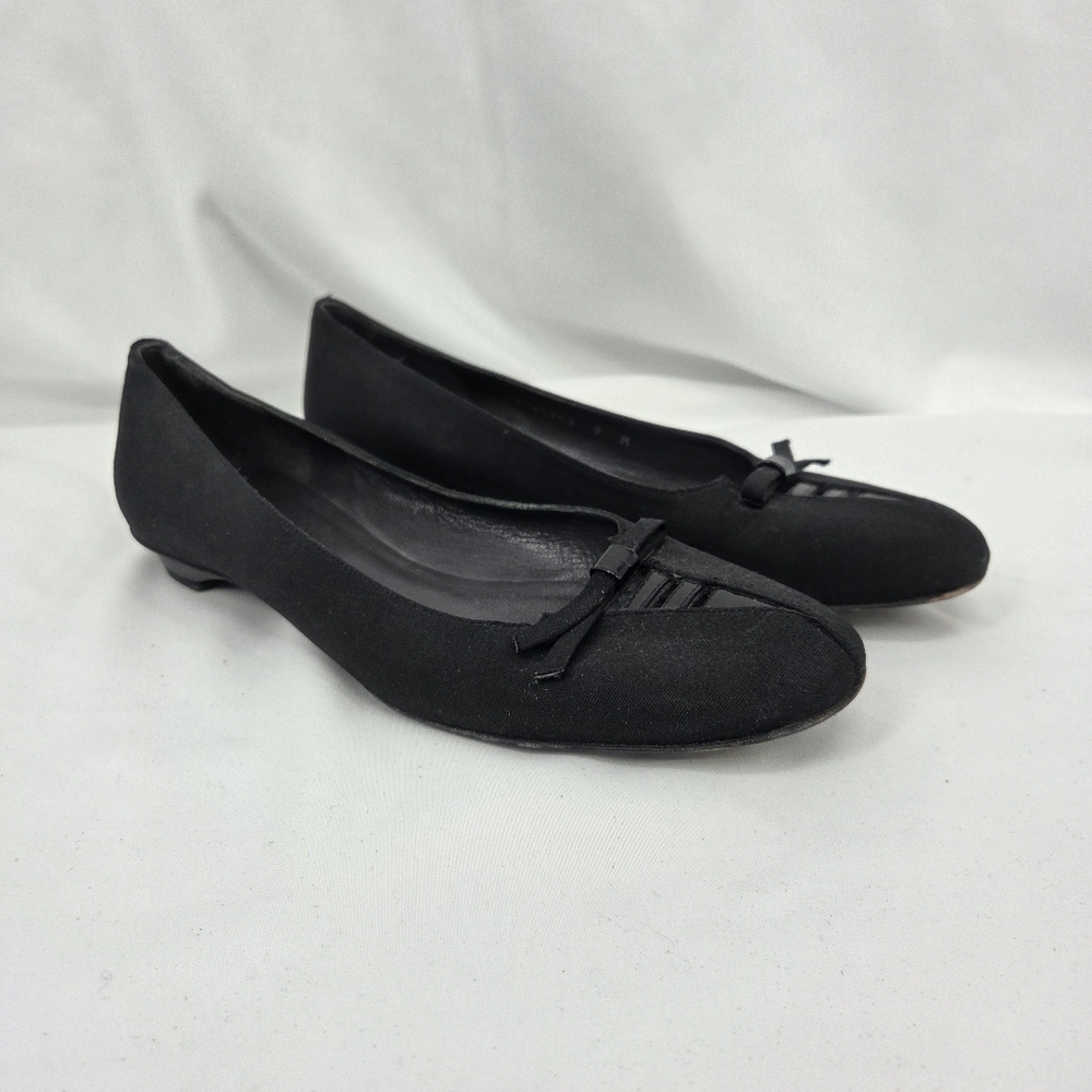 Stuart Weitzman Black Micro Heel Shoe With Bow Detail sz 9